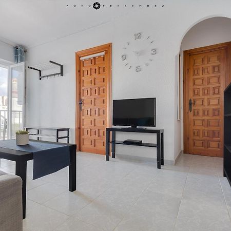 Apartment With Pool, Sea Views & Balcony Less Than 10Min Walk To La Mata Beach! Torrevieja Luaran gambar
