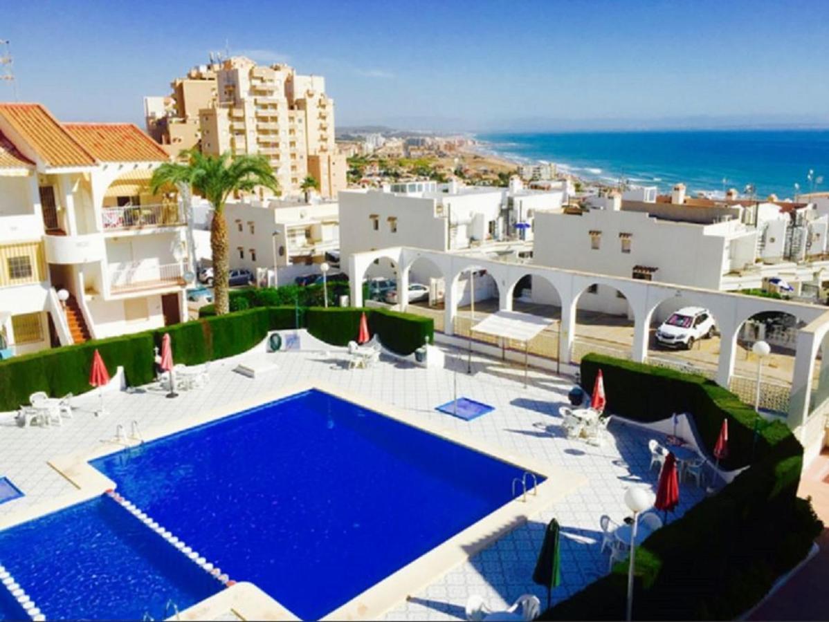 Apartment With Pool, Sea Views & Balcony Less Than 10Min Walk To La Mata Beach! Torrevieja Luaran gambar